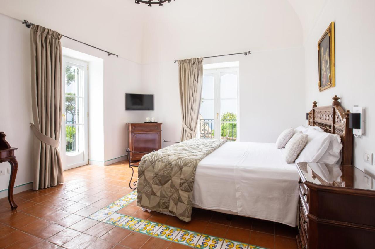 Hotel Oasi Olimpia Relais SantʼAgata sui Due Golfi Esterno foto