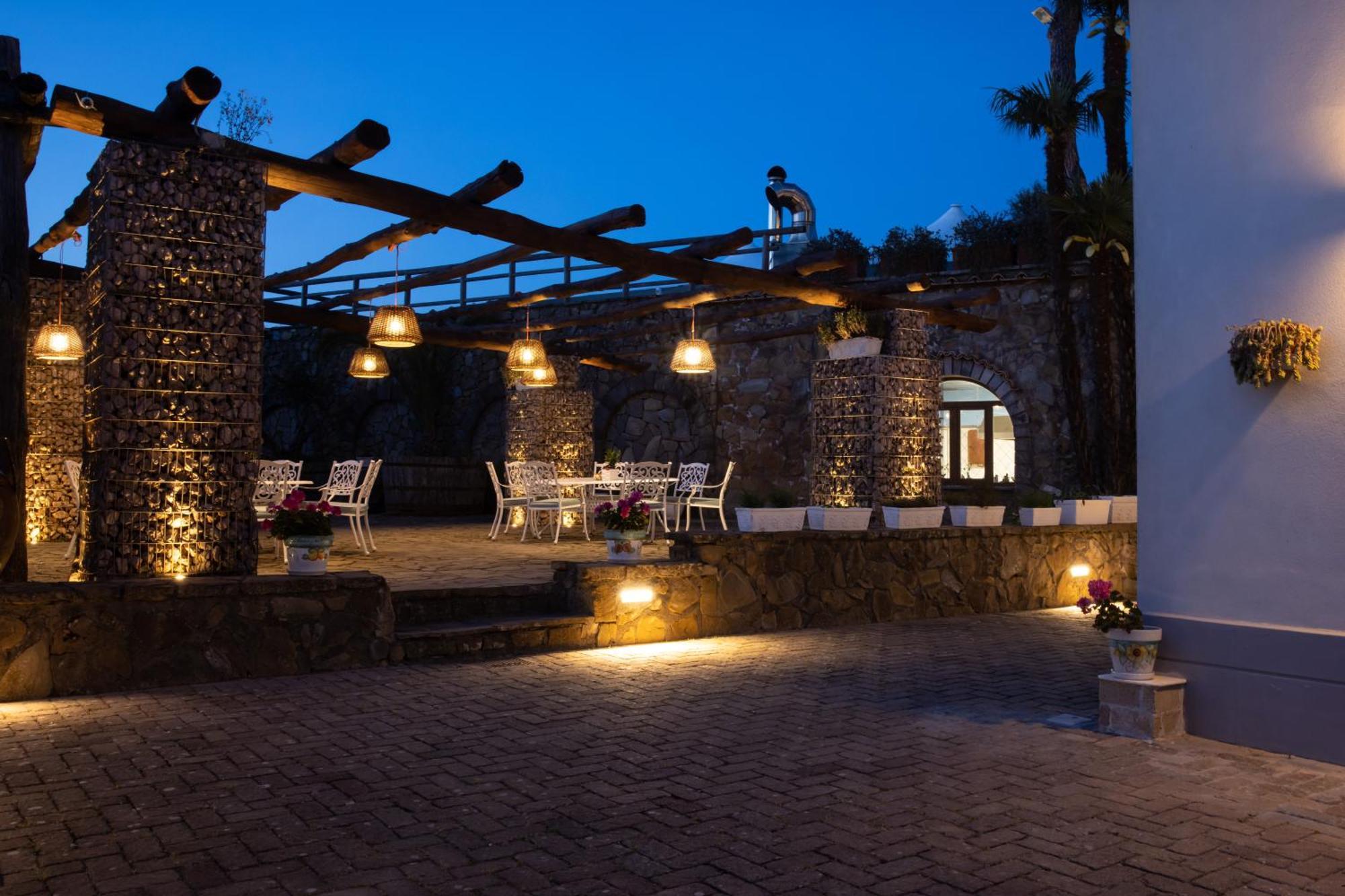 Hotel Oasi Olimpia Relais SantʼAgata sui Due Golfi Esterno foto