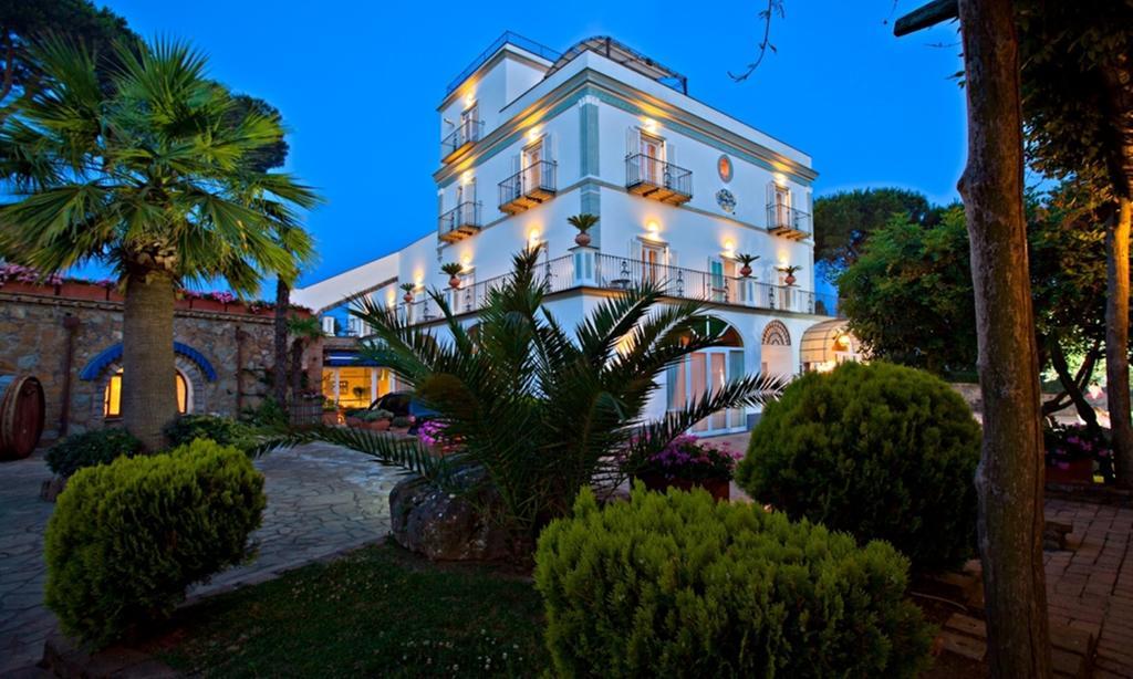 Hotel Oasi Olimpia Relais SantʼAgata sui Due Golfi Esterno foto