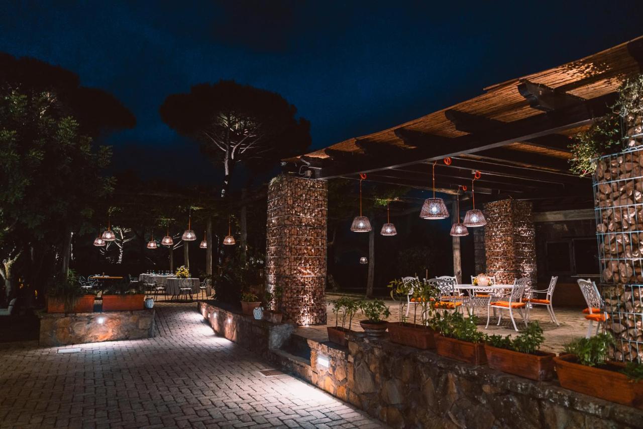 Hotel Oasi Olimpia Relais SantʼAgata sui Due Golfi Esterno foto